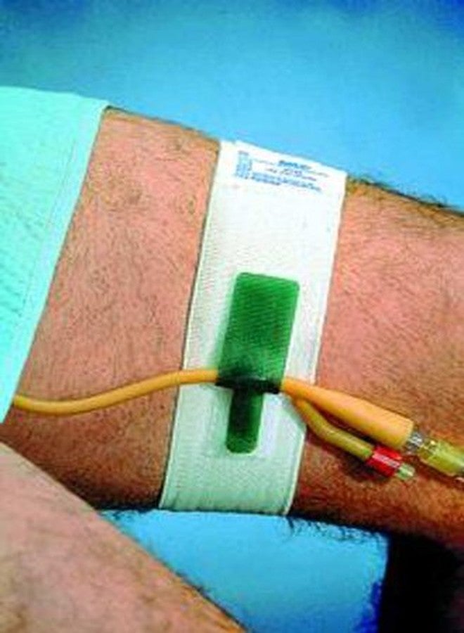 عرض خاص: عبوة واحدة من 3 قطع - حامل قسطرة فولي DAL316 من منتجات ديل الطبية (MedC)